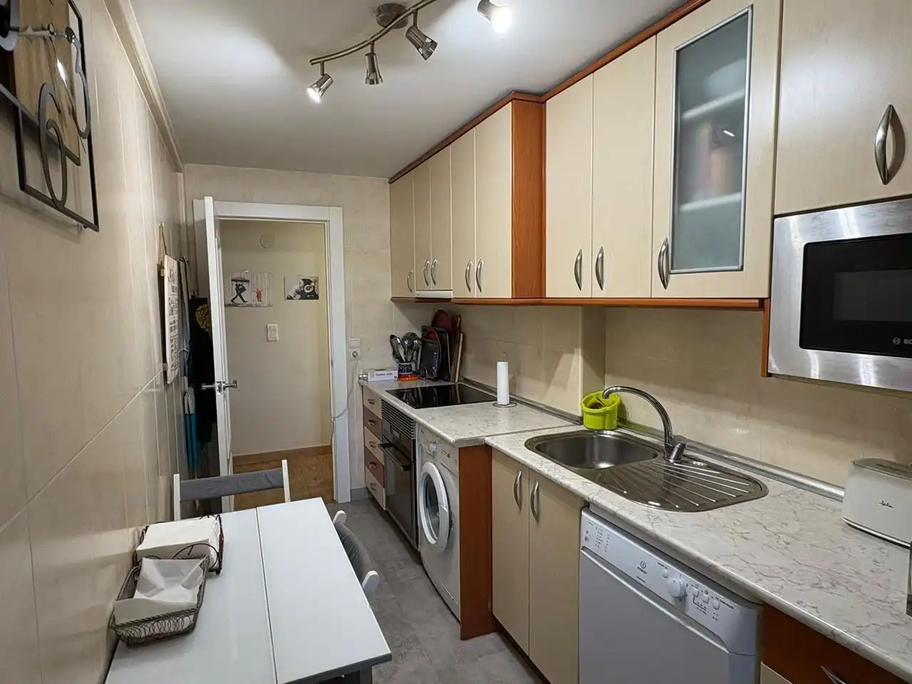 Cocina de Piso en venta en Zaragoza con Aire acondicionado, Calefacción y Parquet