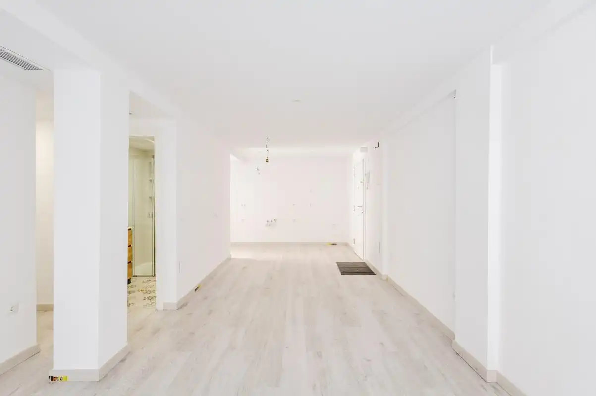 Piso en venta en Málaga con Calefacción, Terraza y Balcón