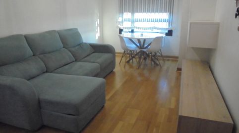 Foto 3 de Piso de alquiler en Centro, Avilés