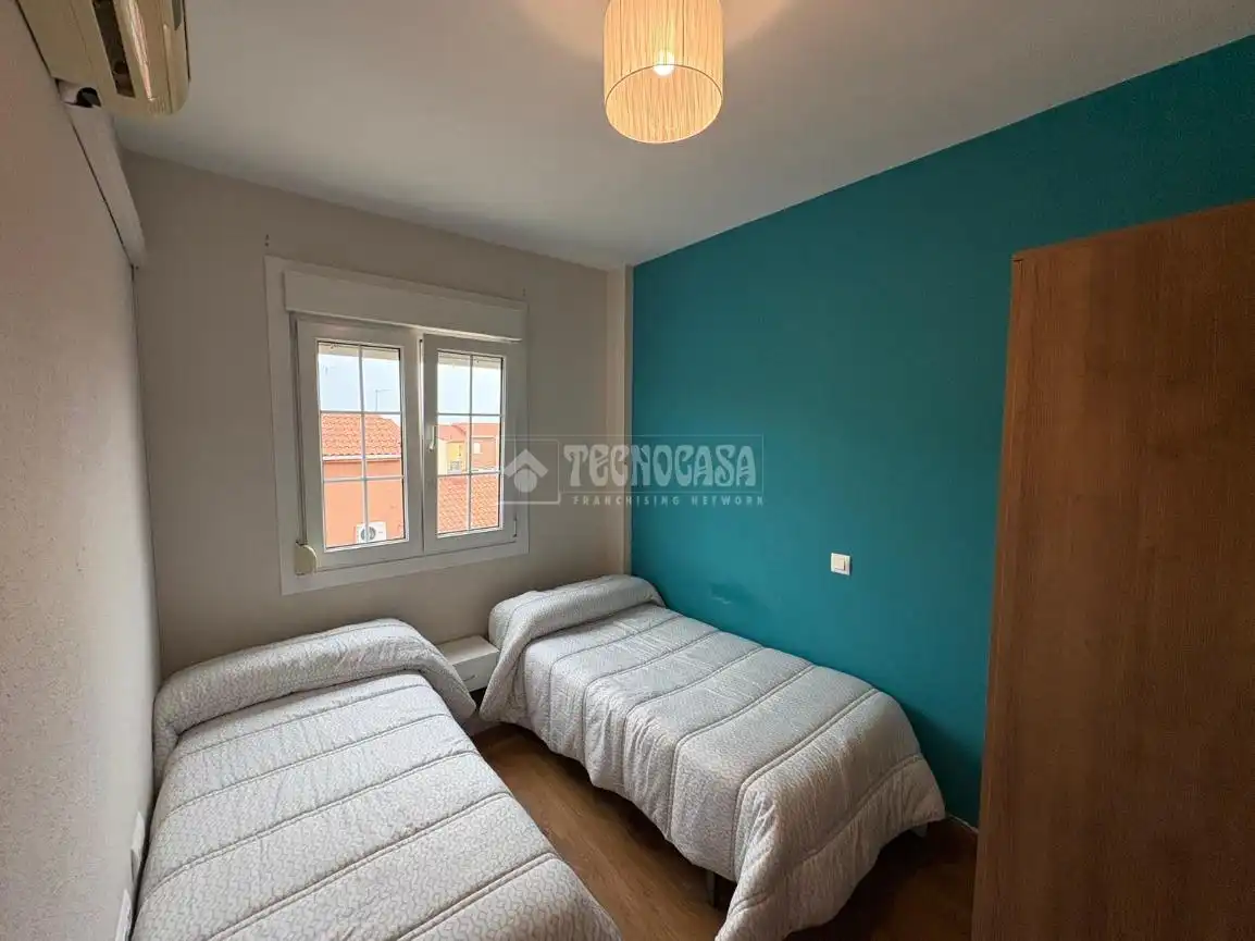 Habitación de Piso en venta en Talavera de la Reina con Piscina comunitaria