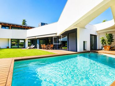 Villa mit Pool zum Verkauf in Matadepera