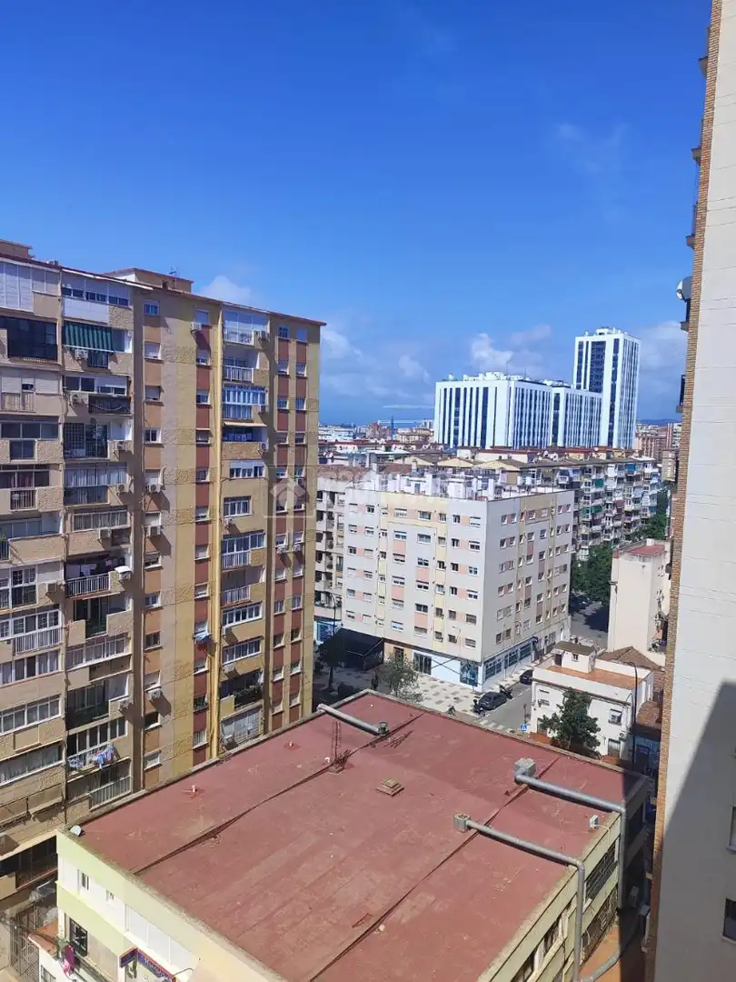 Vista exterior de Piso en venta en Málaga
