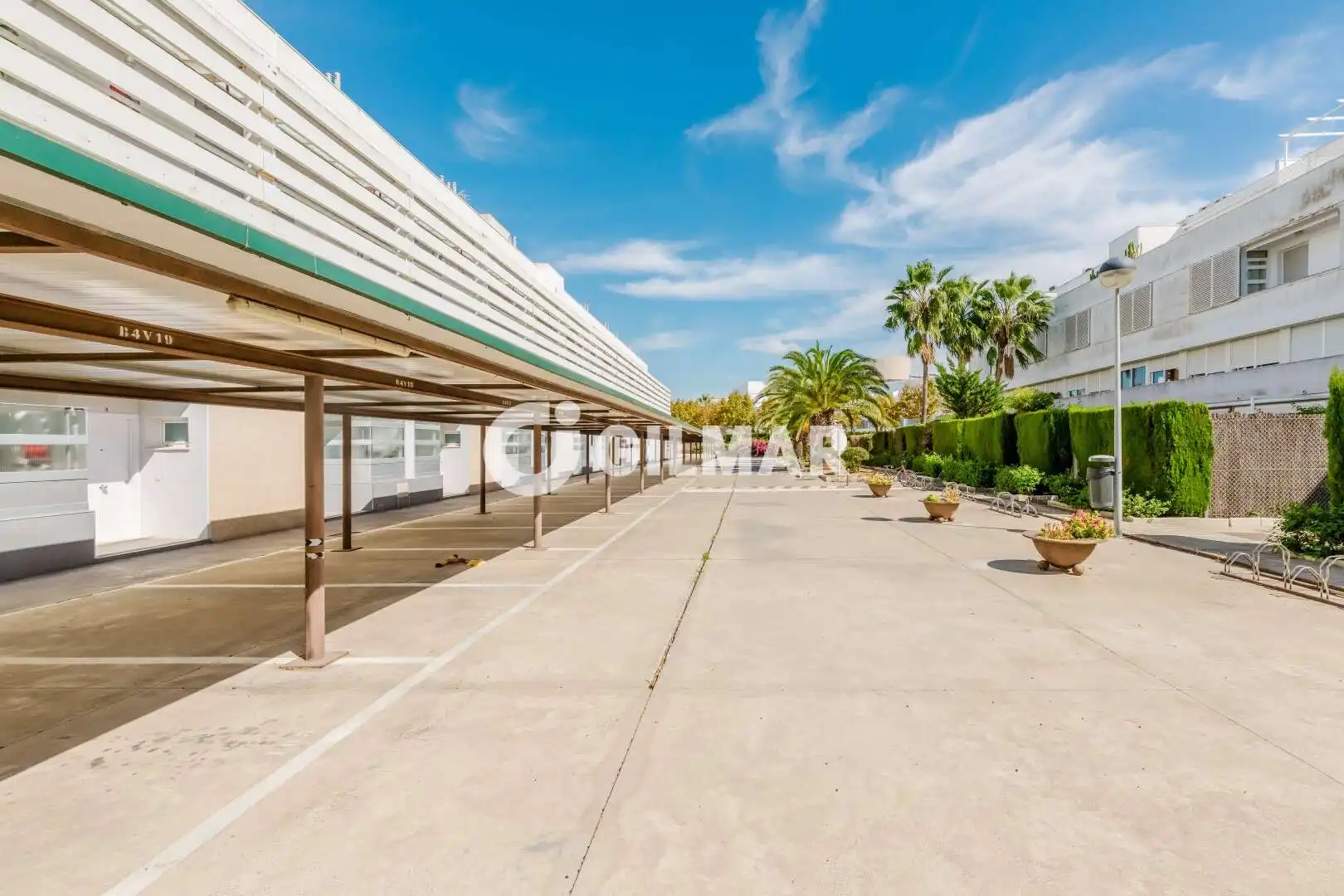 Aparcament de Dúplex en venda en Costa Ballena - Largo Norte