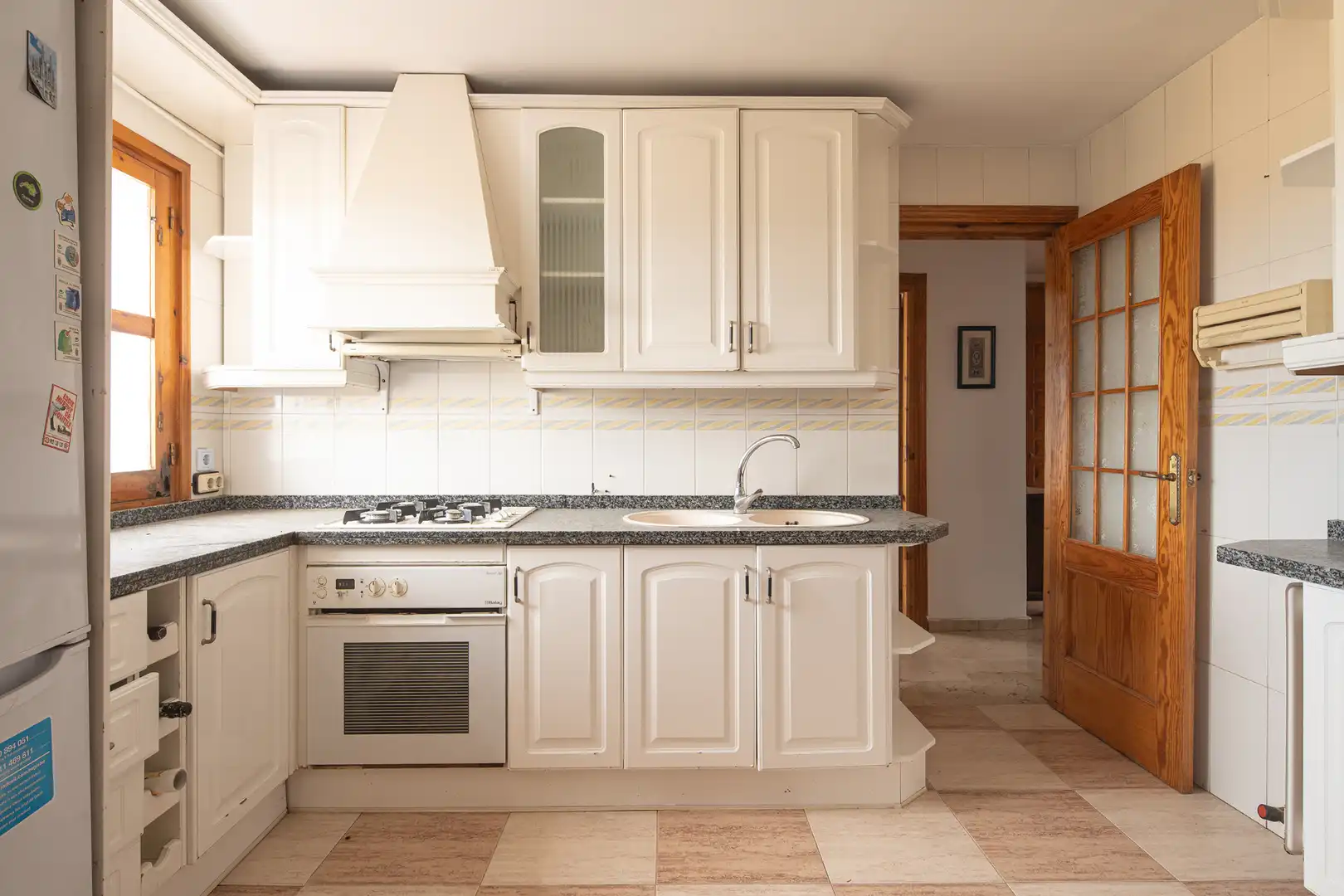 Kitchen of Houses for sale in Genil
