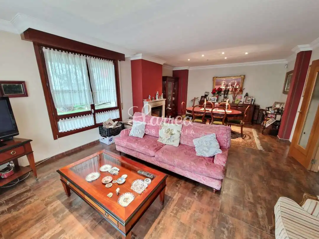 Exterior view of Detached homes for sale in Areatza  with Heating, Private garden and Storage room