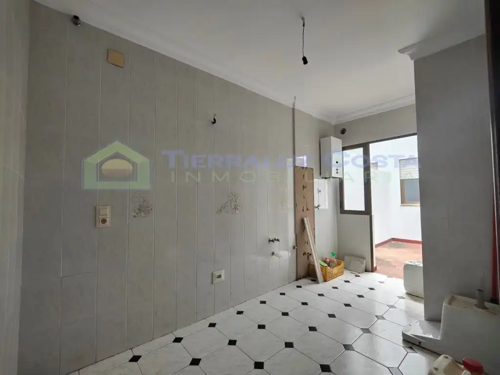 Piso en venta en Lepe con Balcón