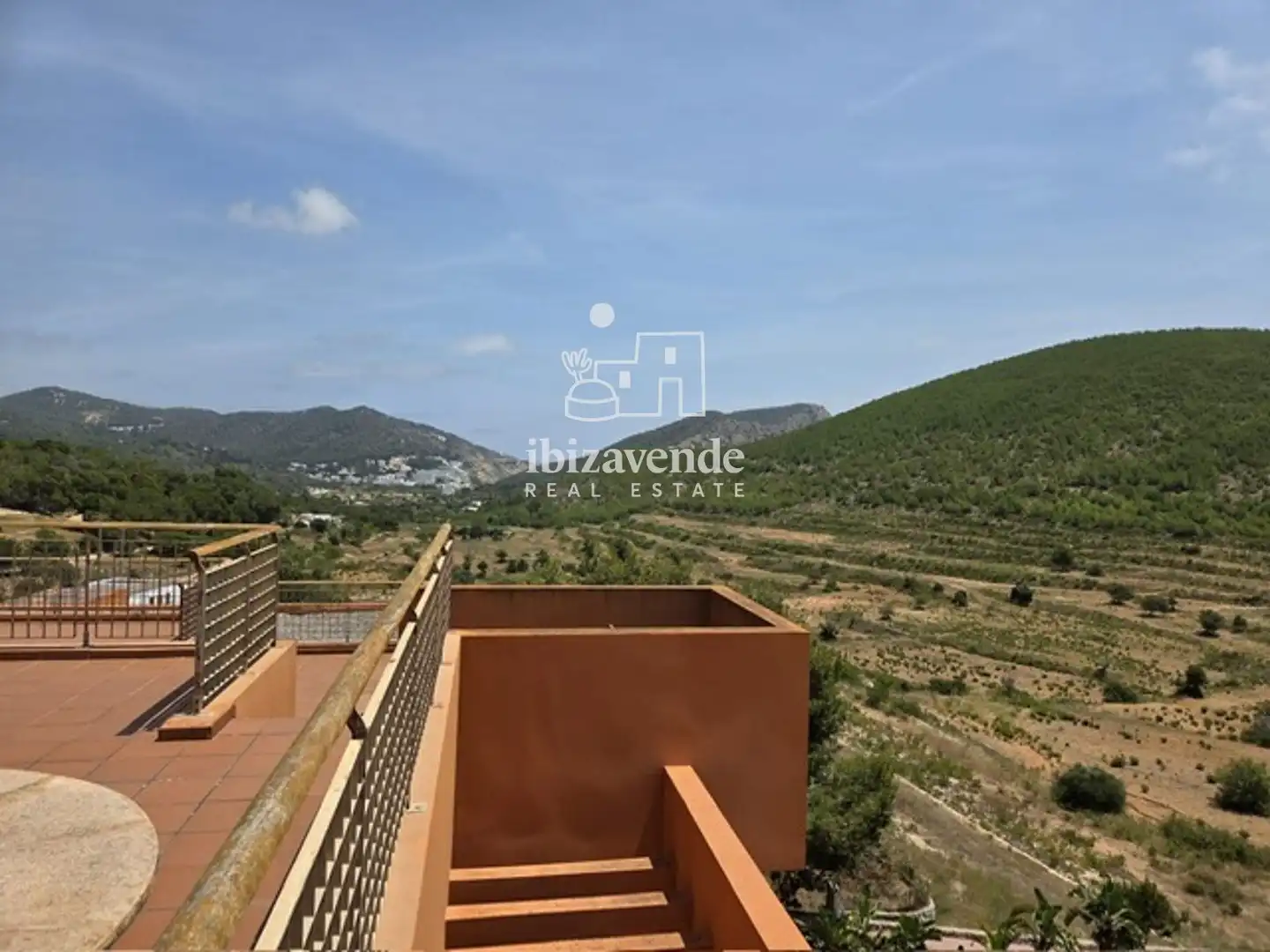 Dúplex de alquiler en Santa Eulària des Riu con Aire acondicionado, Terraza y Trastero