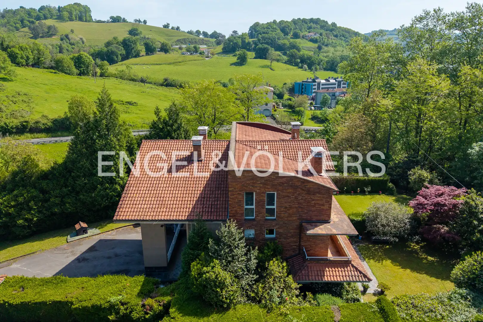 Vista exterior de Casa o chalet en venta en Hernani con Calefacción, Jardín privado y Trastero
