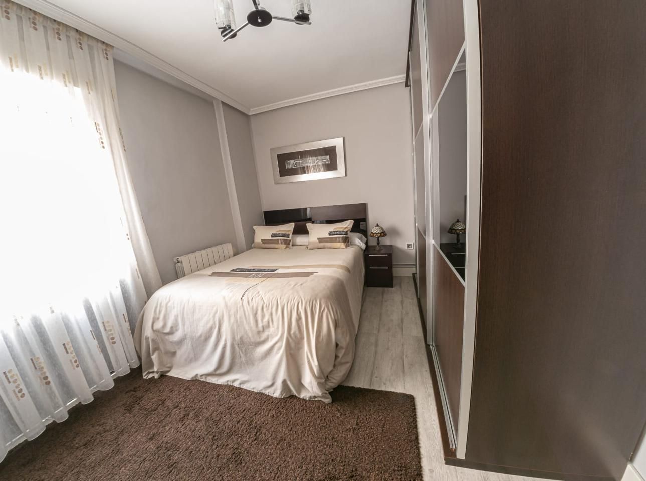 Dormitori de Pis en venda en Barakaldo  amb Calefacció