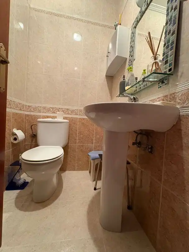 Baño de Casa adosada en venta en Montearagón con Aire acondicionado, Calefacción y Terraza