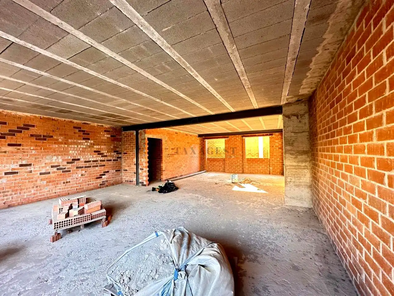 Edificio en venta en Tortosa