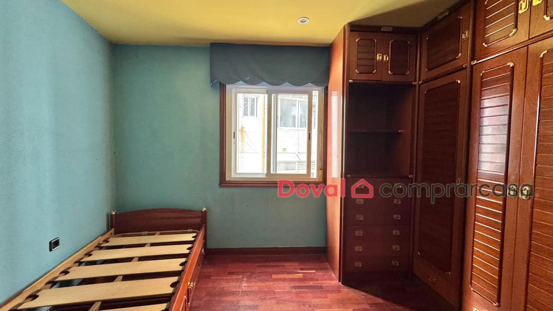 Bedroom of Flat for sale in Vigo   with Parquet flooring