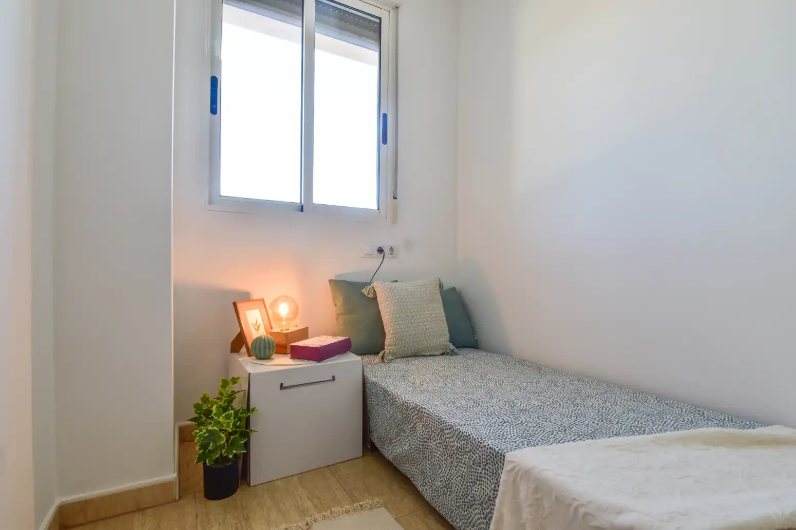 Bedroom of Flat for sale in Museros  with Swimming Pool, Balcony and Community pool