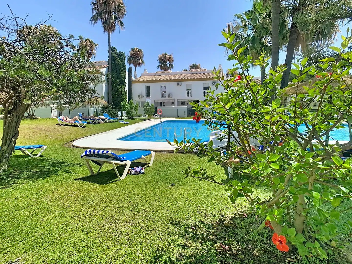 Jardí de Casa adosada en venda en Mijas amb Aire condicionat, Jardí privat i Piscina