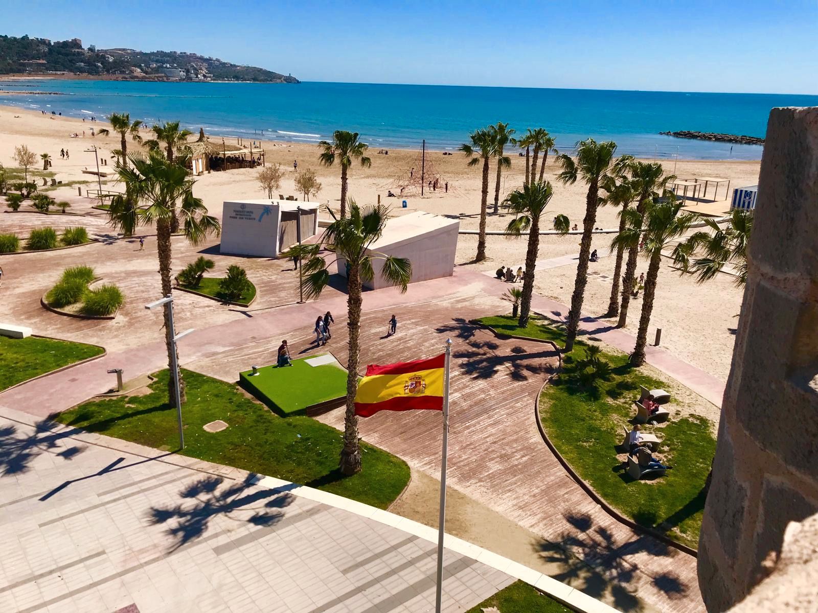 Apartamento en venta en Heliópolis, Benicasim / Benicàssim