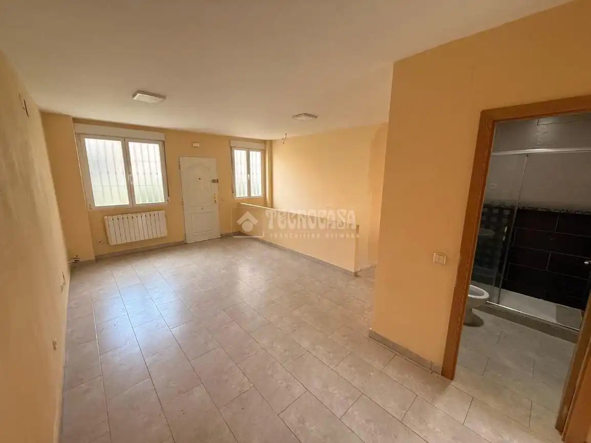 Piso en venta en Madrid con Calefacción