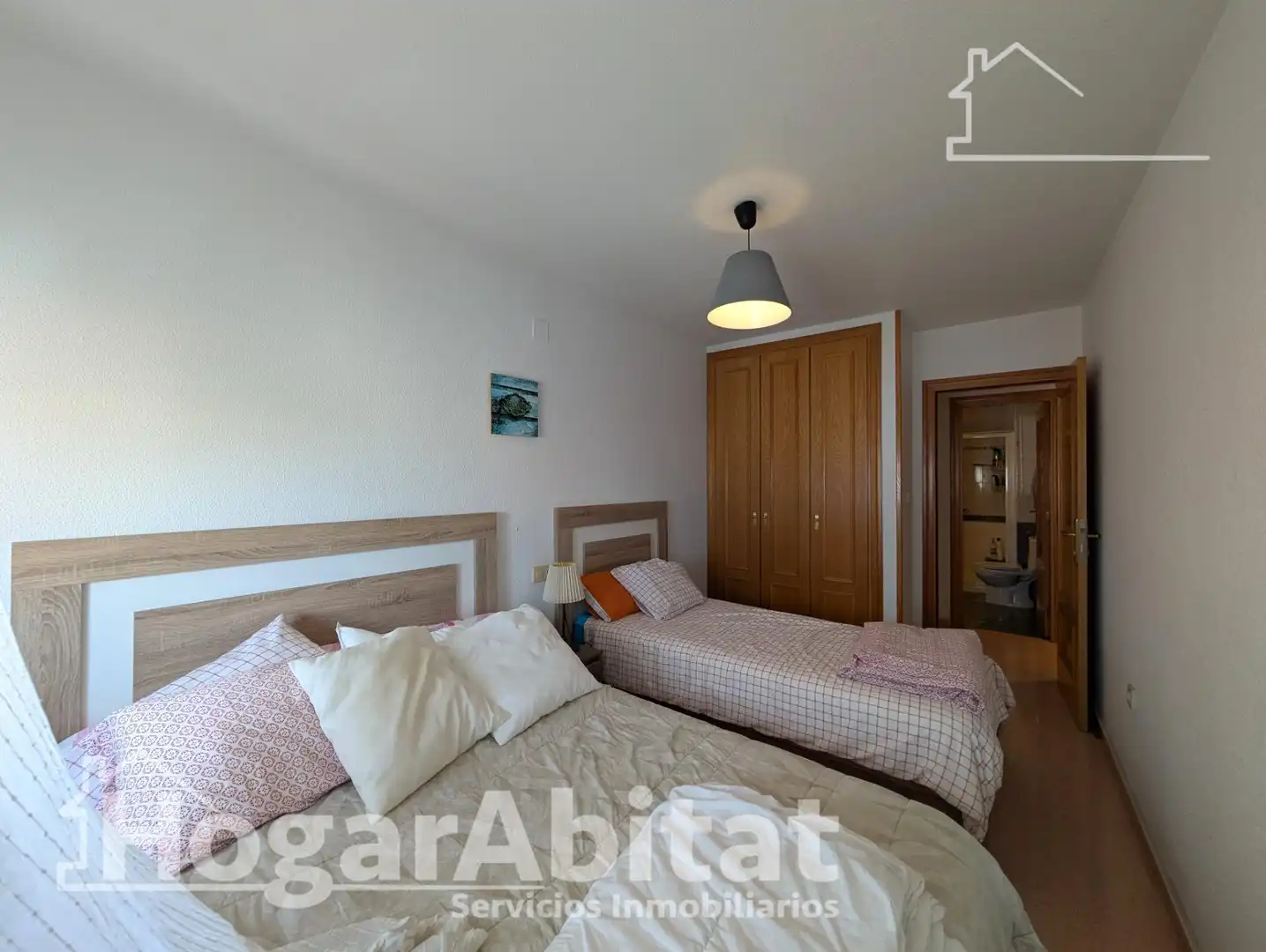 Habitación de Piso en venta en Alicante / Alacant con Aire acondicionado, Calefacción y Terraza