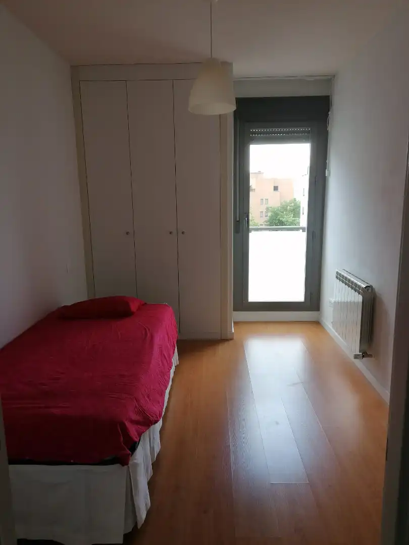 Habitación de Apartamento de alquiler en Ciudad Real con Amueblado