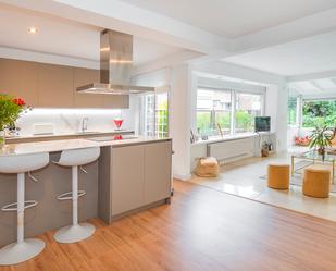 Kitchen of Single-family semi-detached for sale in  Madrid Capital  with Air Conditioner and Terrace