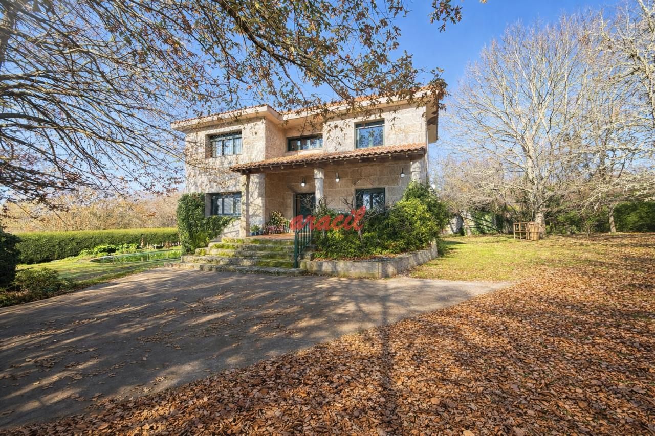 Exterior view of House or chalet for sale in Amoeiro  with Heating, Private garden and Terrace