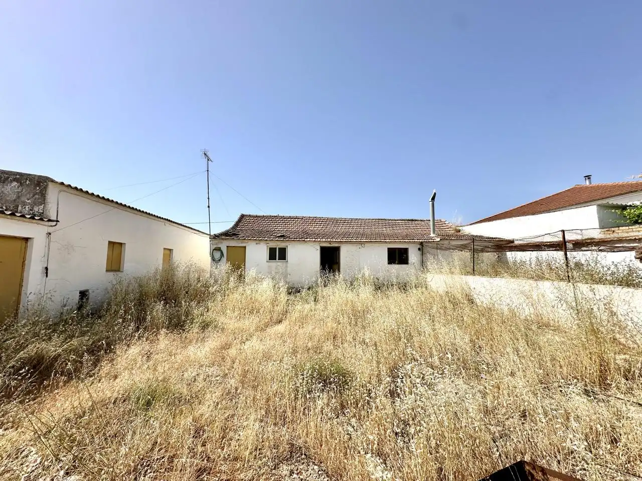 Vista exterior de Casa o xalet en venda en Antequera amb Jardí privat i Traster