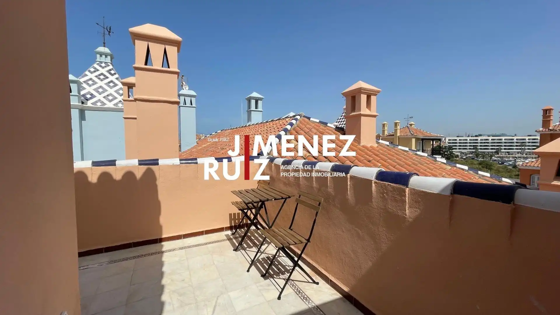 Terrasse von Wohnung zur Miete in El Puerto de Santa María mit Klimaanlage, Terrasse und Balkon