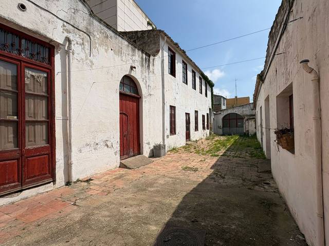 Nave industrial en Alquiler en Centre