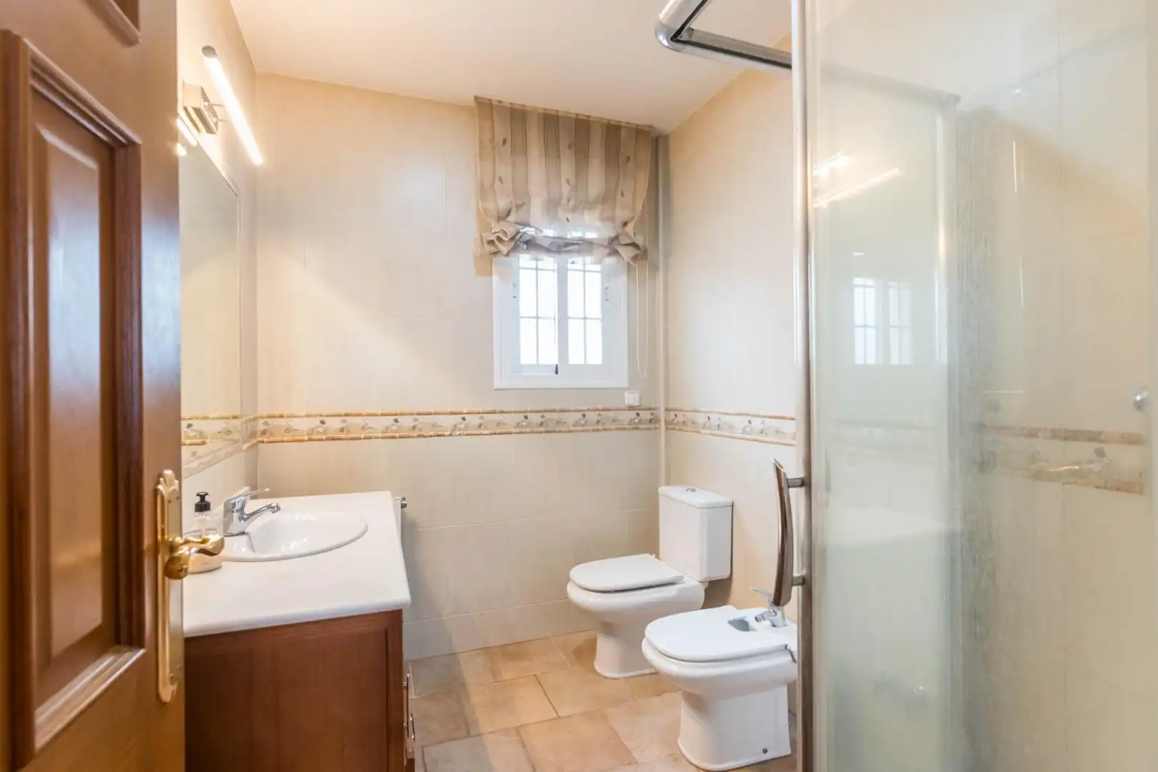 Baño de Casa o chalet en venta en Molina de Segura con Aire acondicionado, Calefacción y Jardín privado