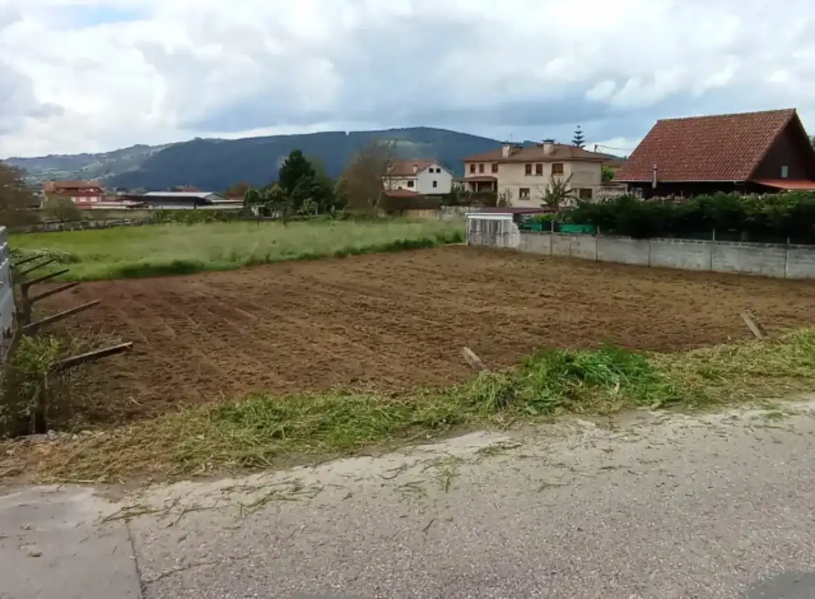 Grundstücke und Bauplätze zum Verkauf in Rúa José Regojo 1, imagen 3