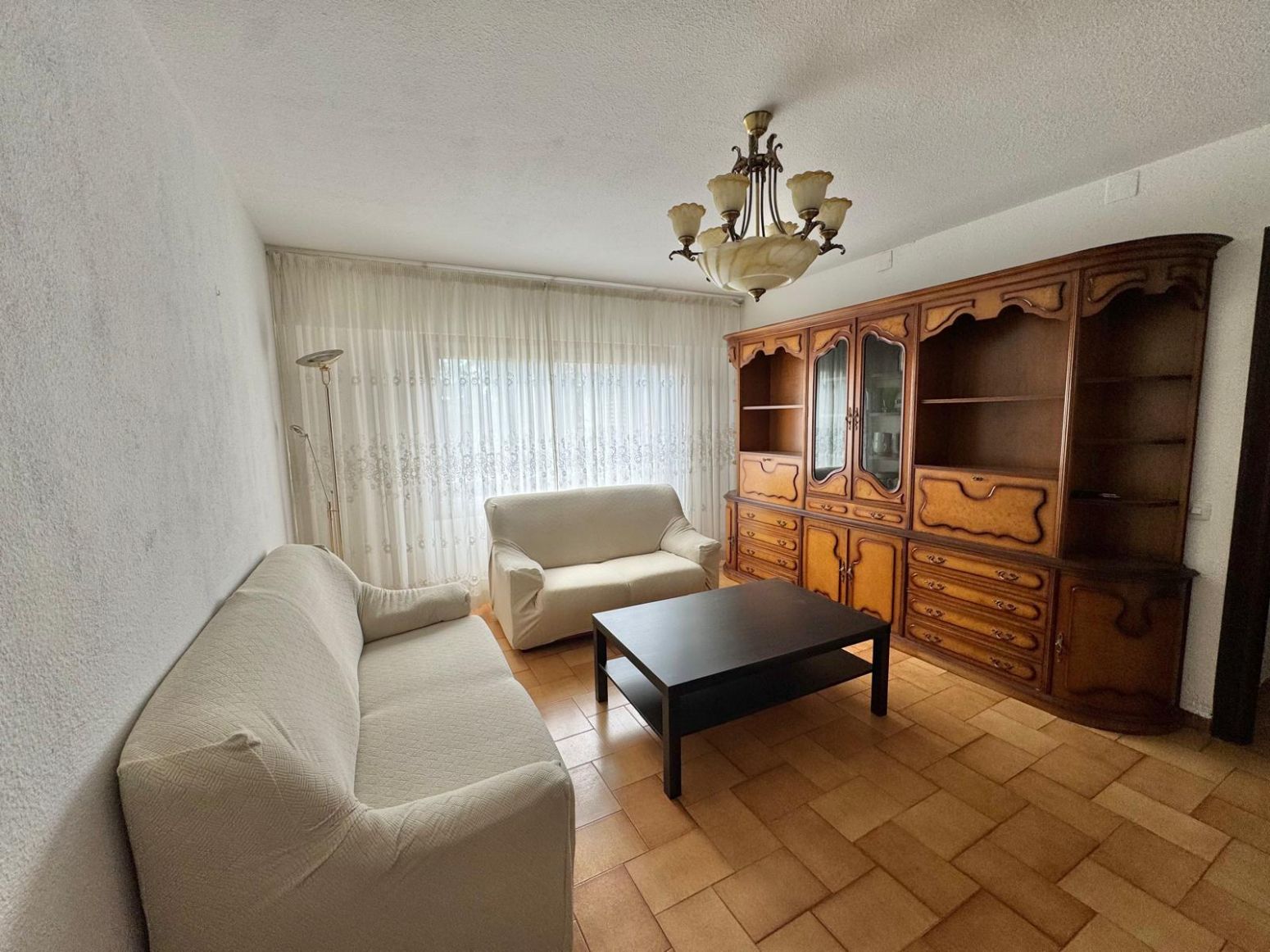 Living room of Flat to rent in  Logroño  with Heating, Terrace and Furnished