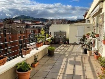 Pis amb ascensor de lloguer a Agirre Lehendakariaren Etorbidea
