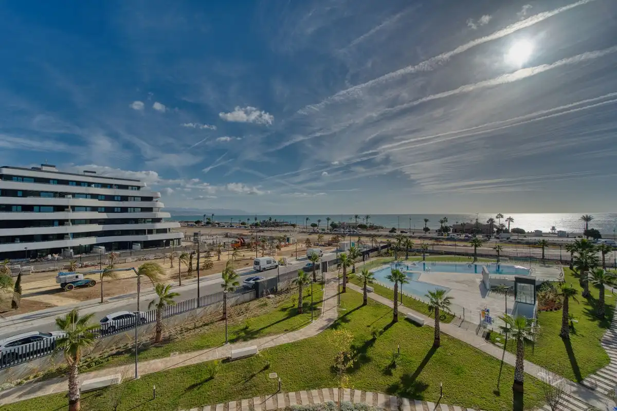 Apartament amb piscina en venda a maritimo de torremolinos, imagen 2