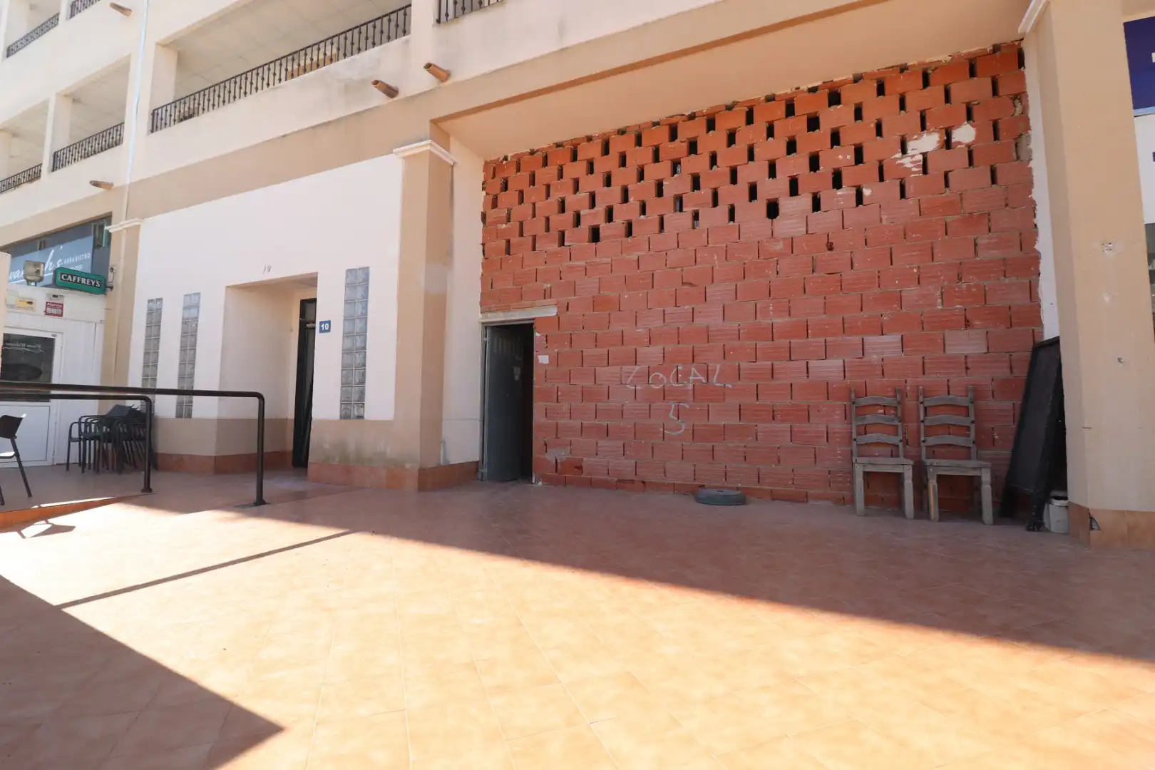 Exterior view of Commercial properties for sale in Orihuela  with Terrace