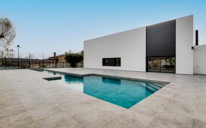 Piscina de Casa o xalet en venda en Castell-Platja d'Aro amb Aire condicionat, Calefacció i Jardí privat