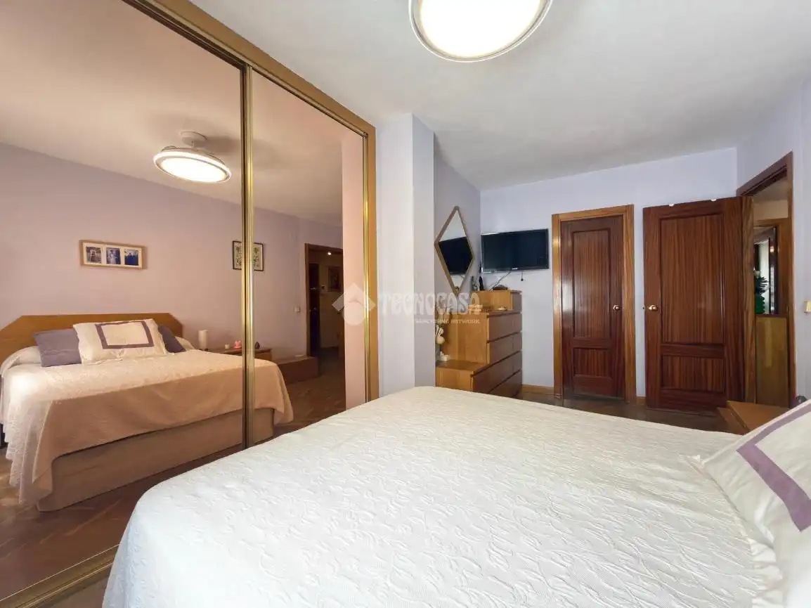 Habitación de Piso en venta en Alcobendas con Aire acondicionado, Parquet y Balcón