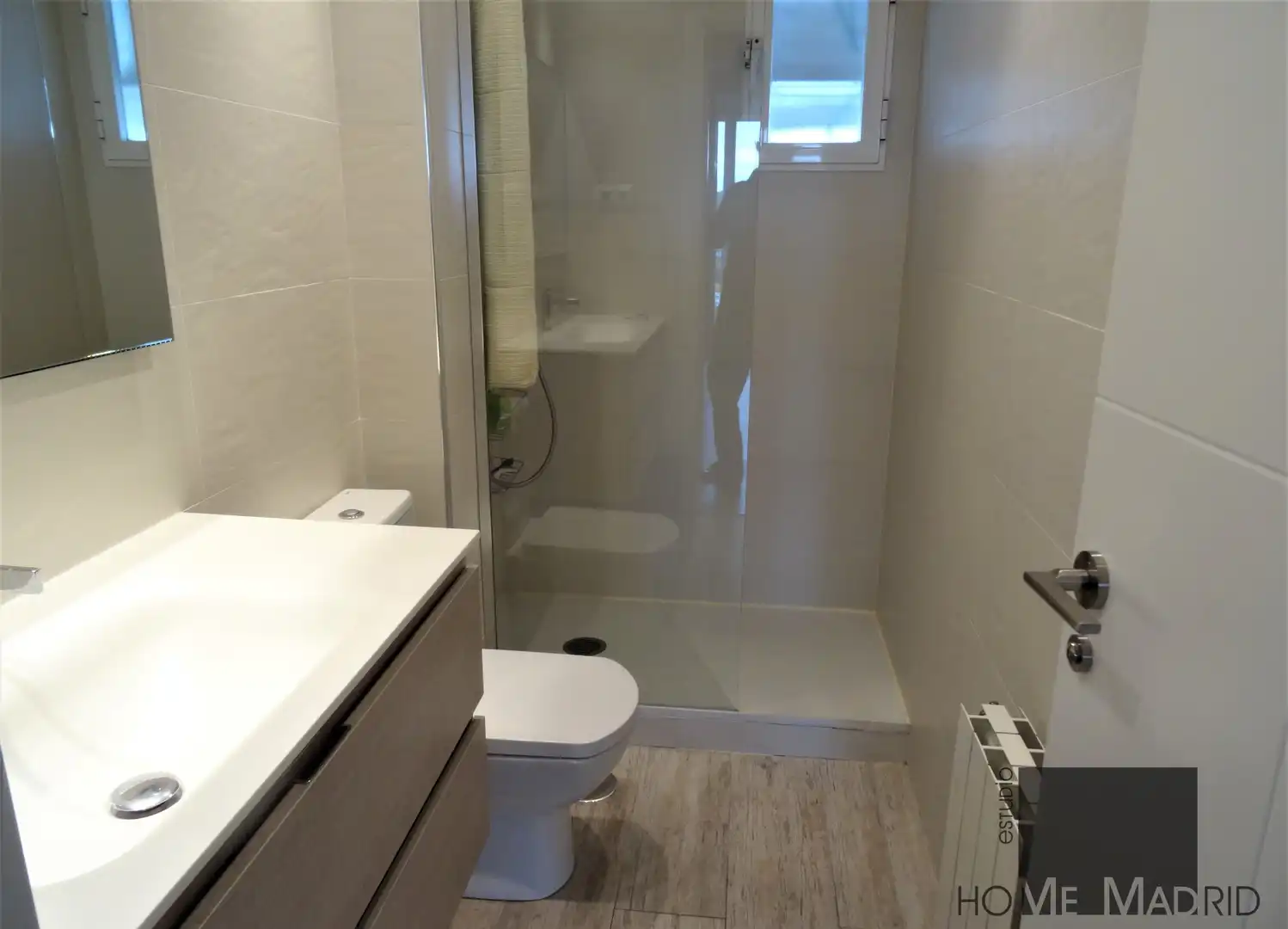 Badezimmer von Wohnung zur Miete in Madrid mit Klimaanlage, Heizung und Möbliert