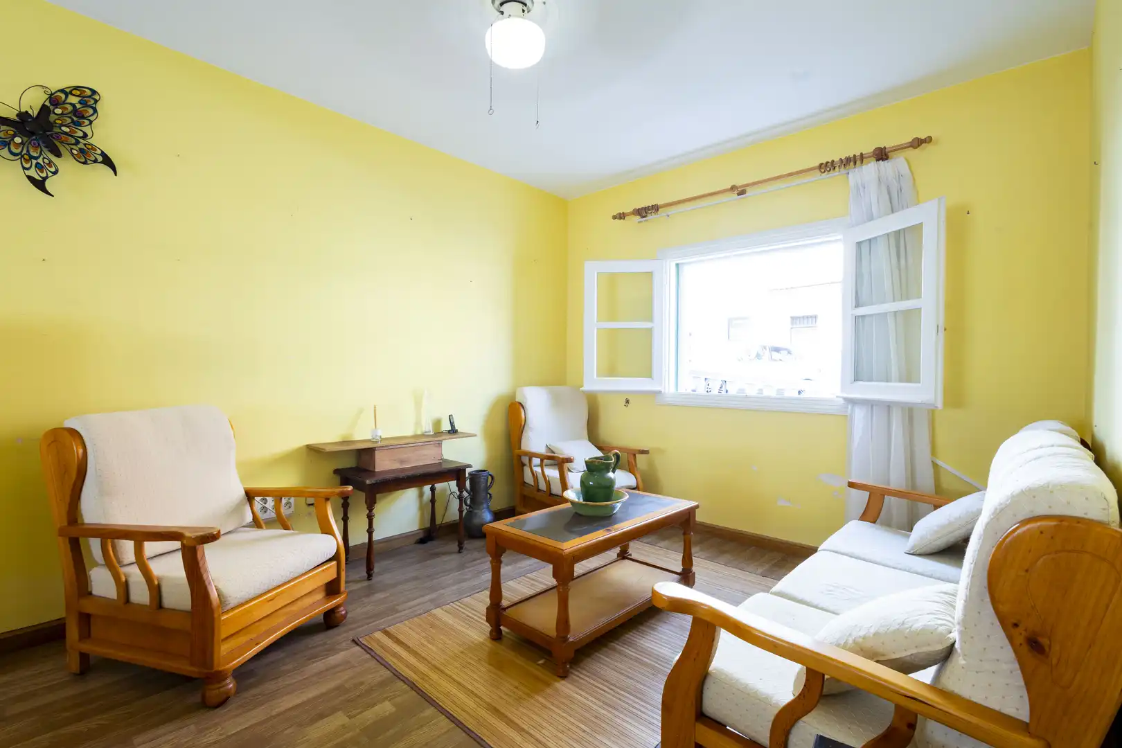 Sala d'estar de Casa adosada en venda en Los Realejos amb Terrassa, Traster i Moblat