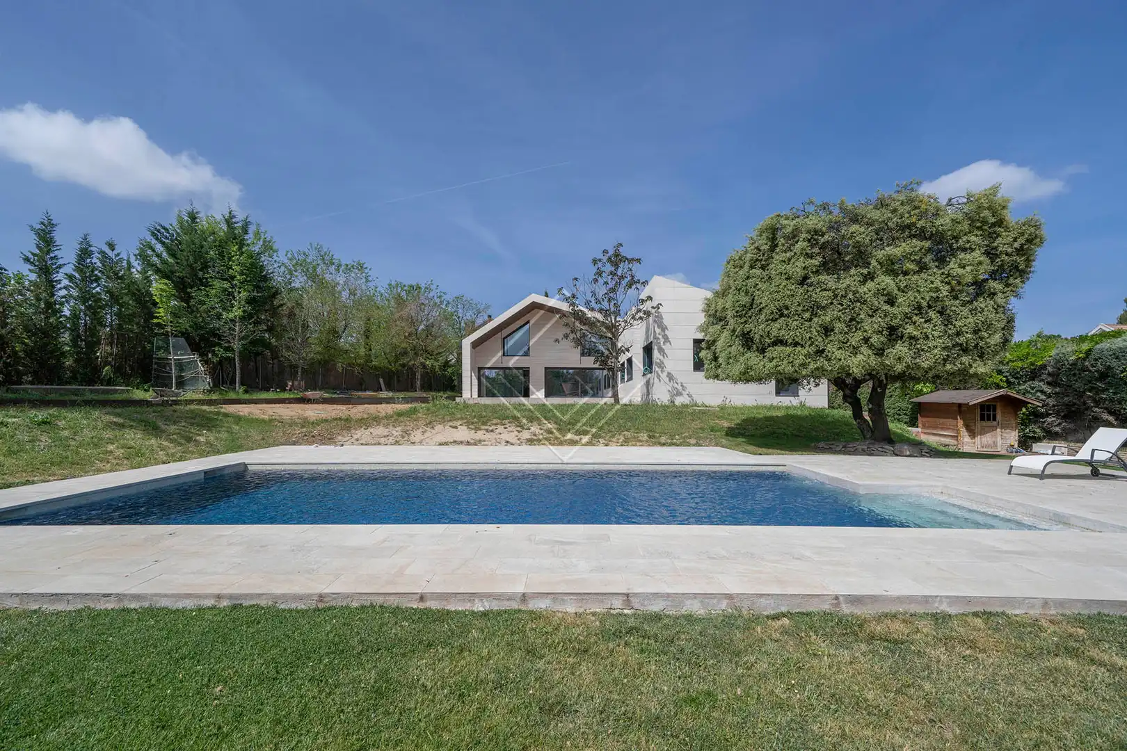 Piscina de Casa o chalet en venta en Pozuelo de Alarcón con Aire acondicionado, Jardín privado y Terraza
