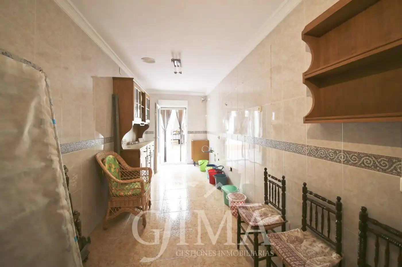 Casa adosada en venta en Tomelloso