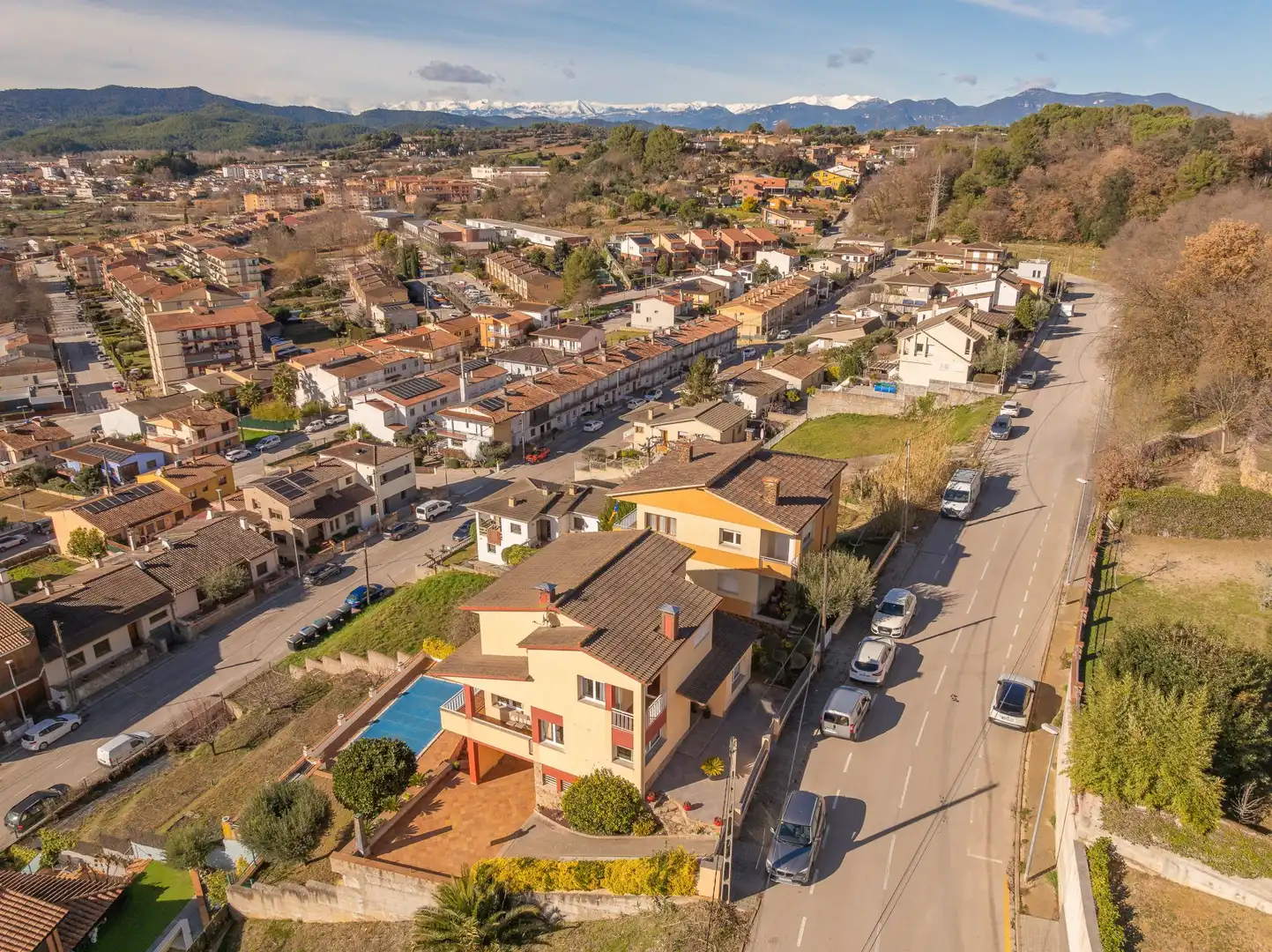 Vista exterior de Casa o chalet en venta en Banyoles con Terraza, Piscina y Balcón