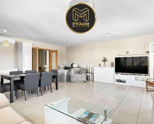 Living room of Flat for sale in Marbella  with Air Conditioner, Heating and Private garden