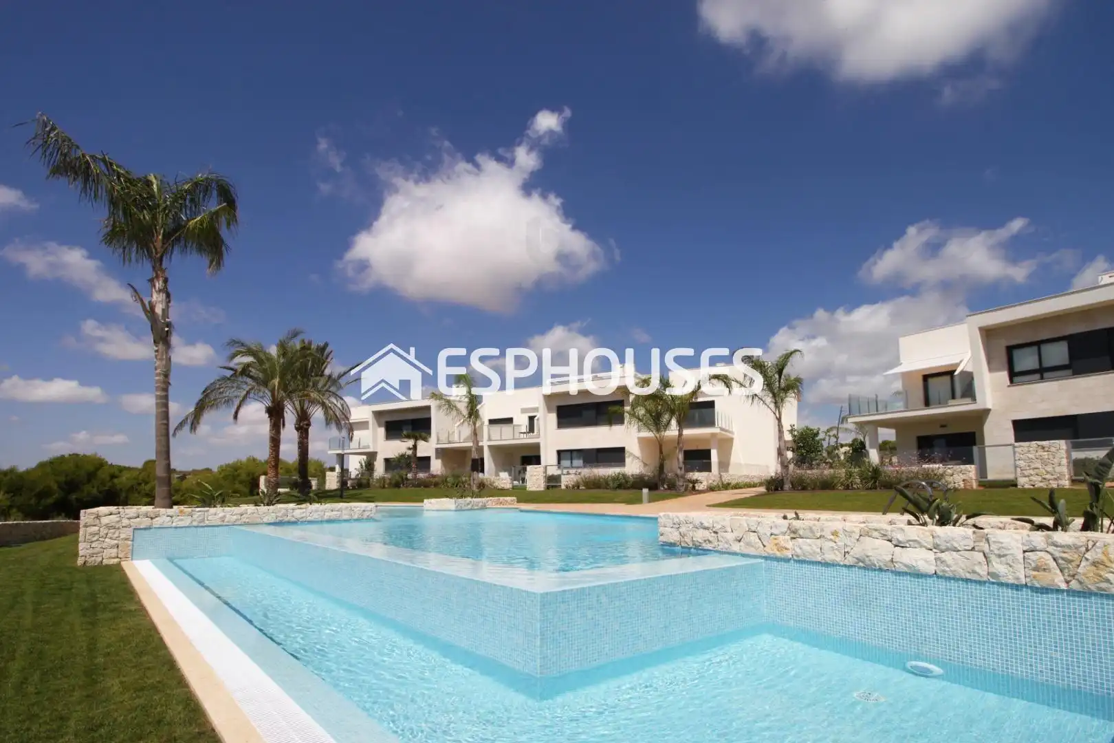 Apartamento con piscina en venta en El Pinar de Campoverde, imagen 23