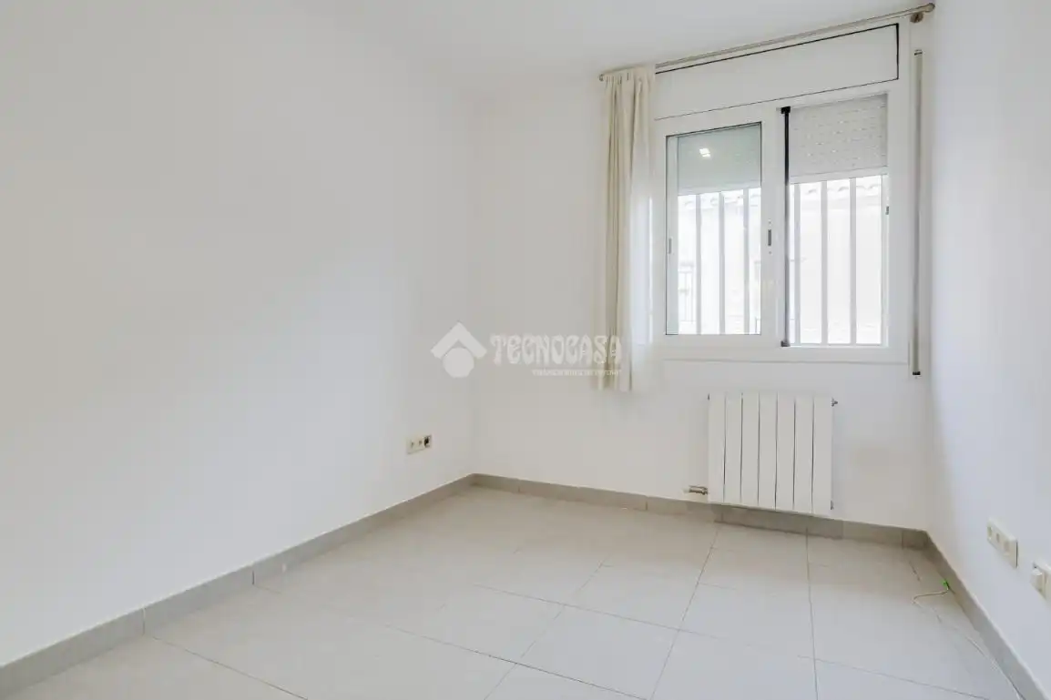 Habitación de Piso en venta en Rubí con Calefacción
