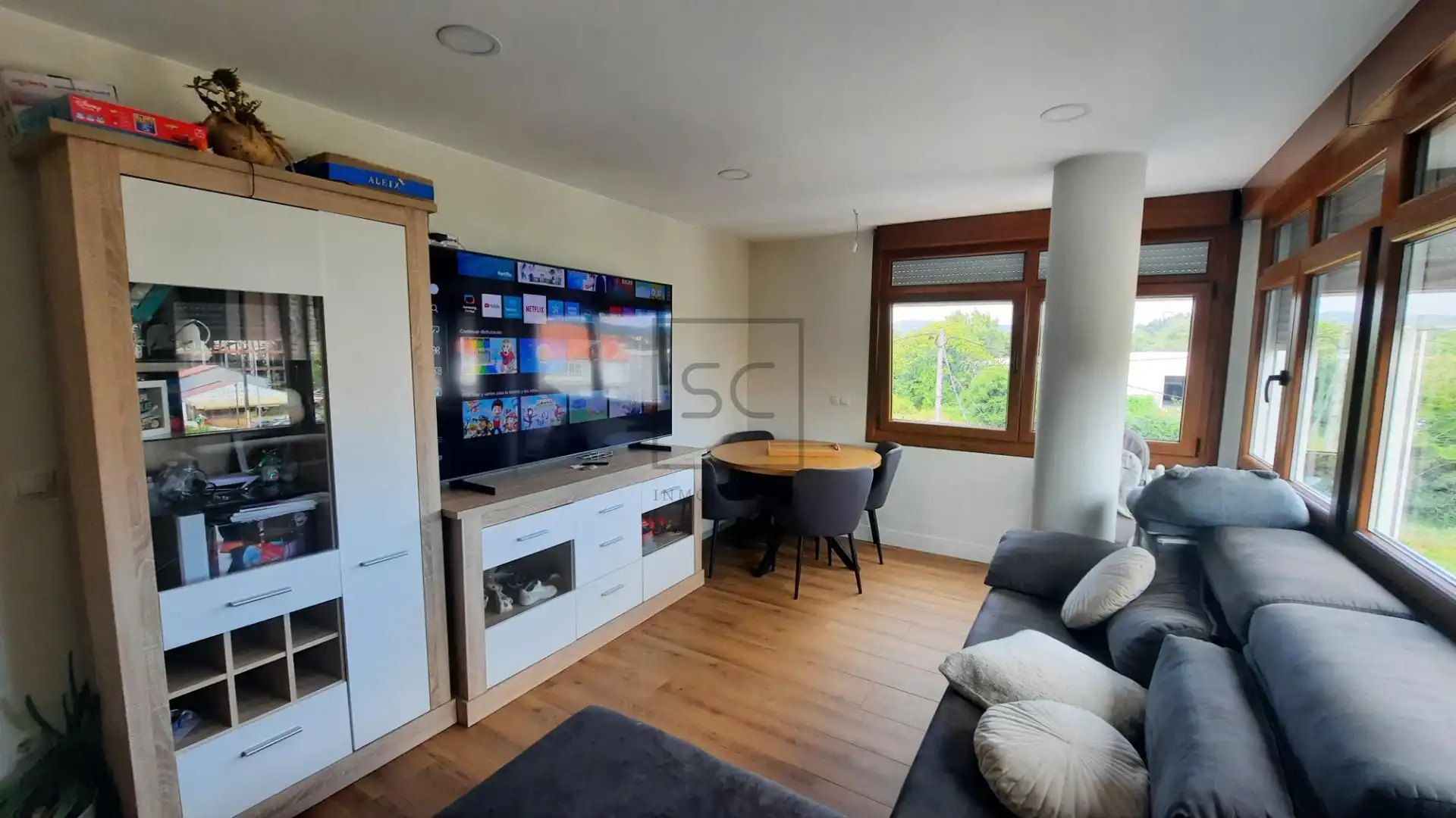 Wohnzimmer von Wohnung zum Verkauf in Narón mit Heizung, Abstellraum und Möbliert