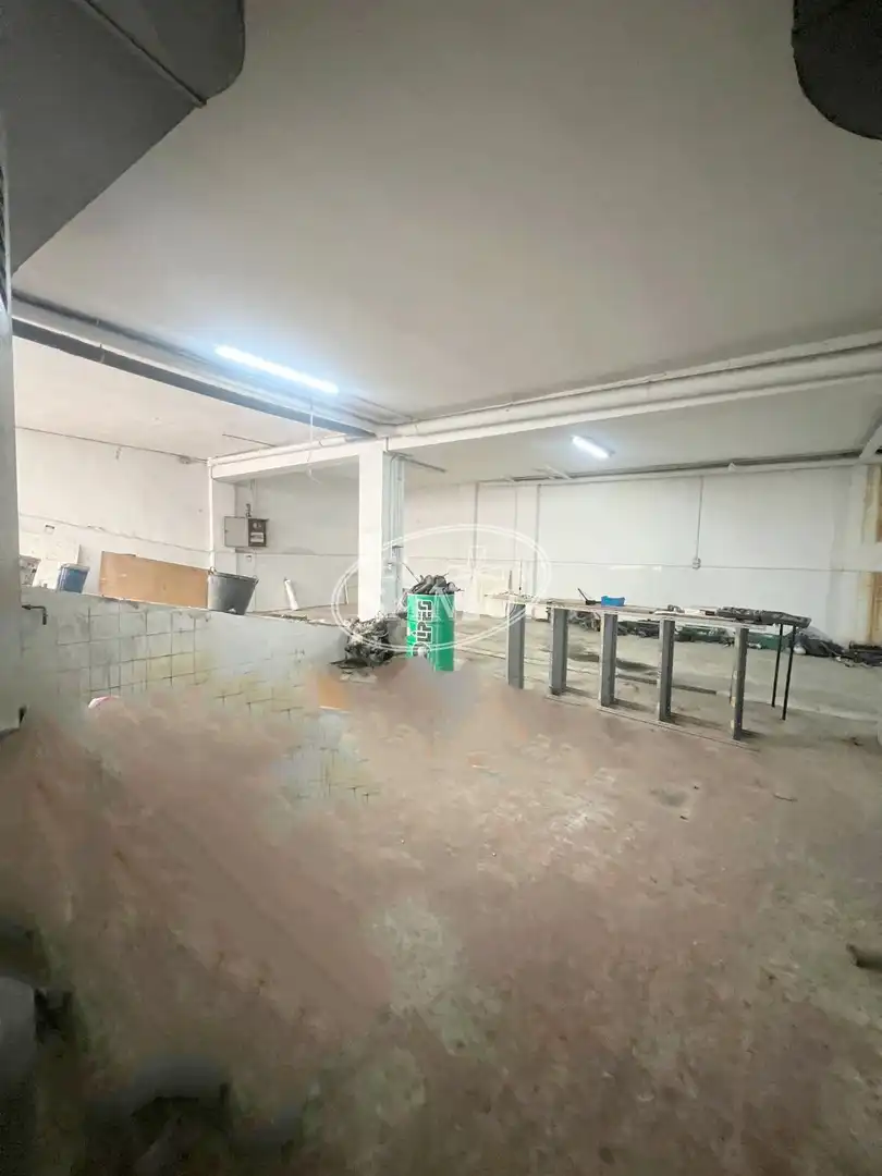 Local comercial en venda a Sur, imagen 4