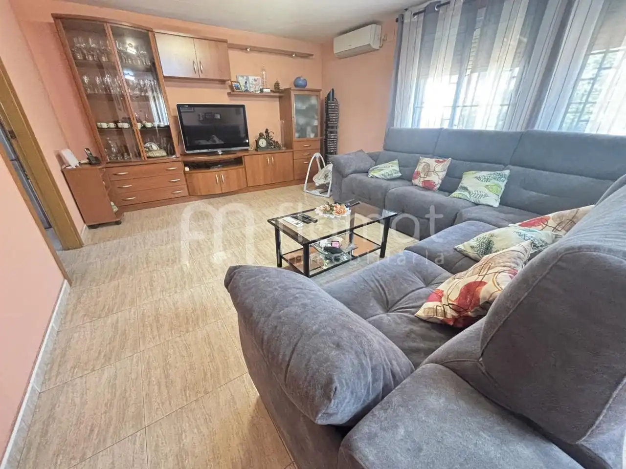 Sala de estar de Casa o chalet en venta en Rubí con Aire acondicionado, Calefacción y Terraza