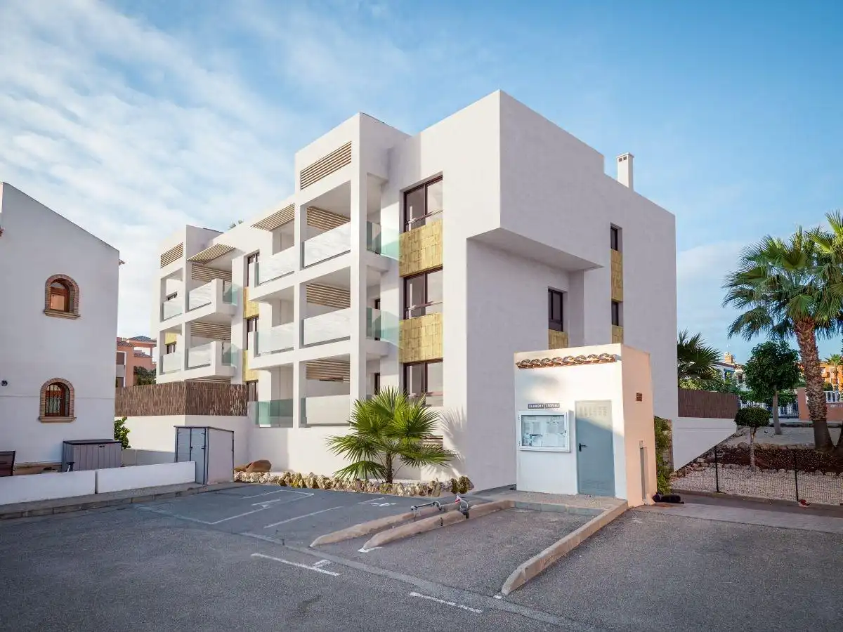 Apartamento con piscina en venta en Orihuela Costa, imagen 14