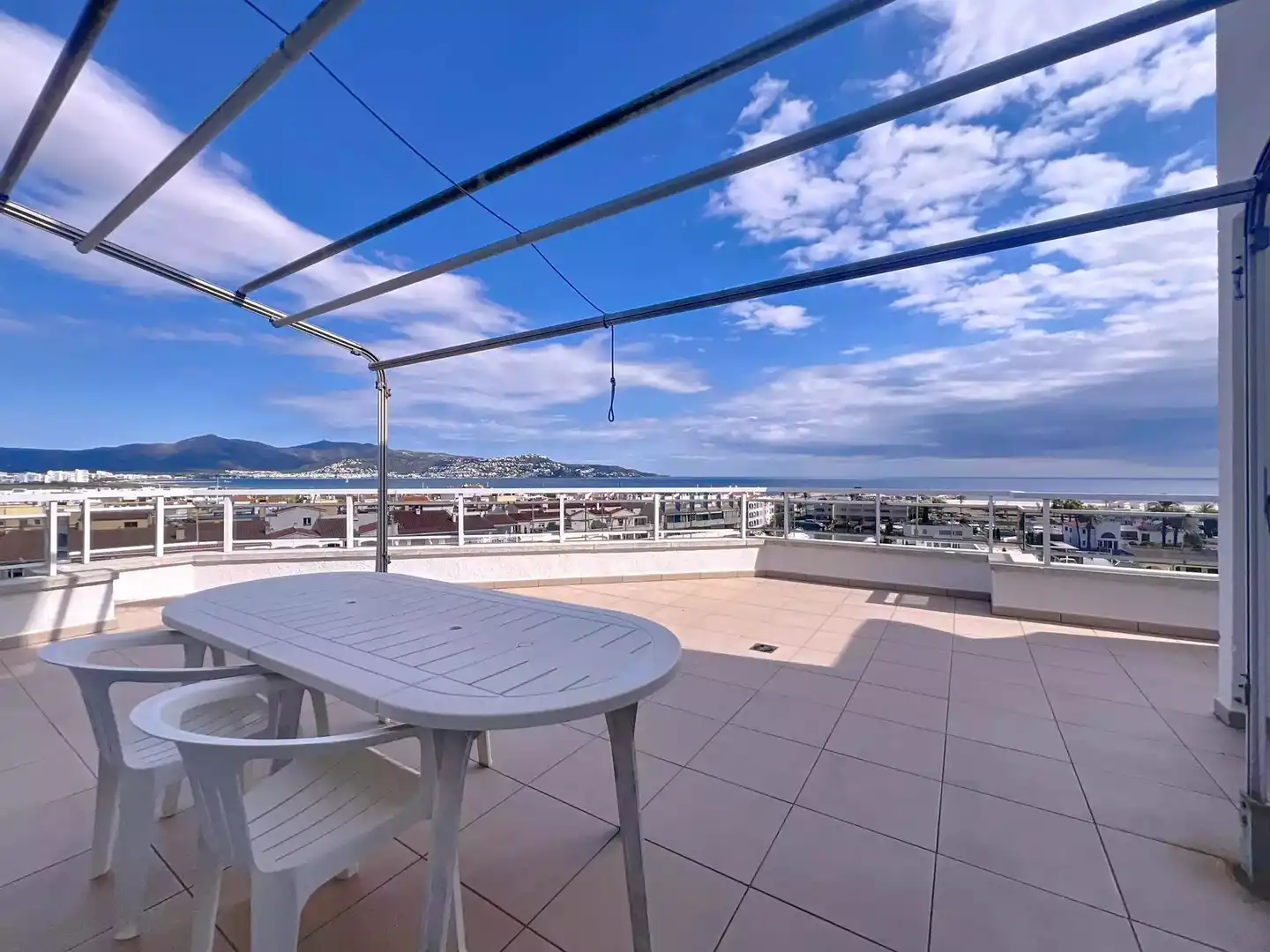 Terrassa de Apartament en venda en Empuriabrava amb Terrassa i Balcó