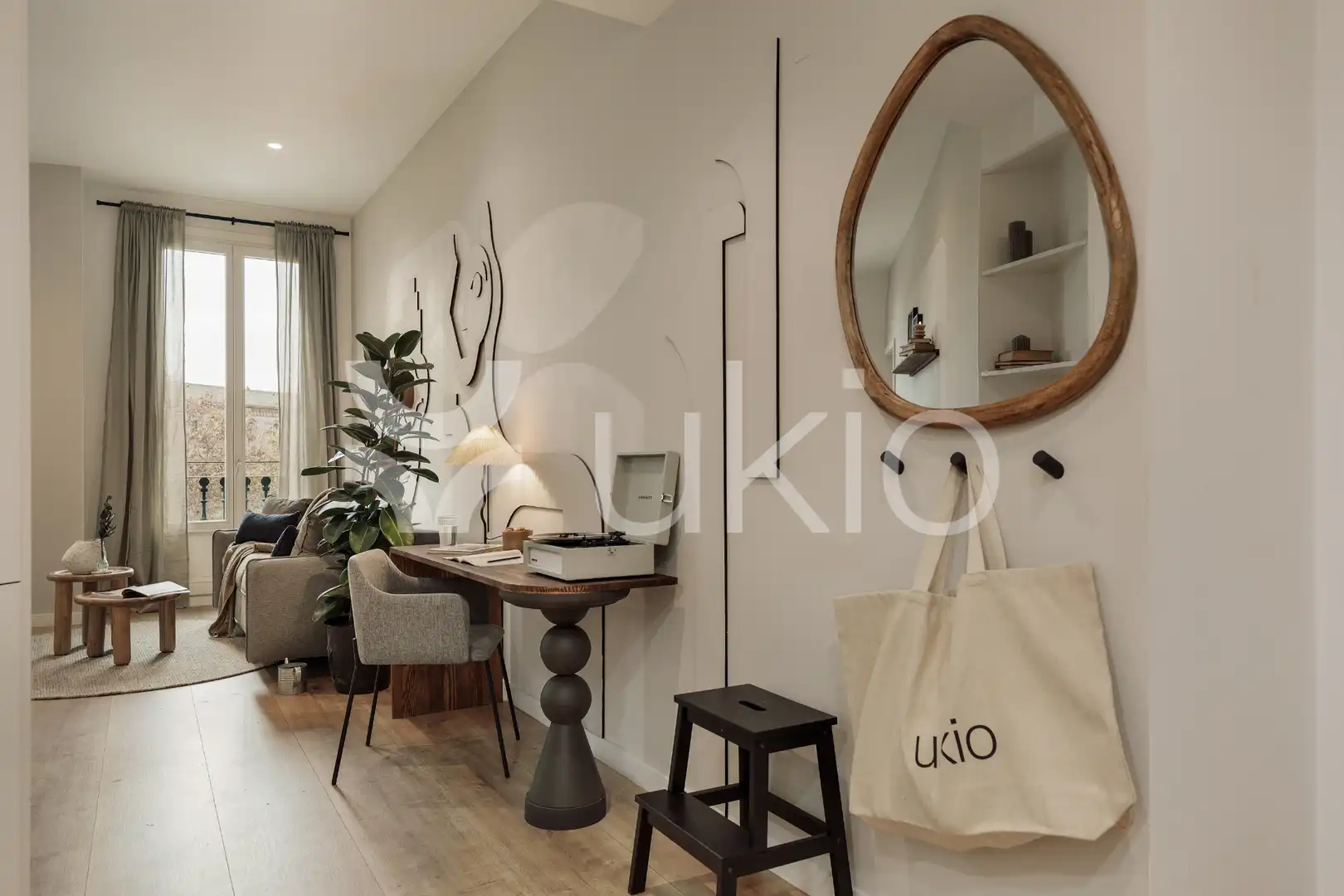 Apartment with terrace to rent in Gran Via de les Corts Catalanes, imagen 5