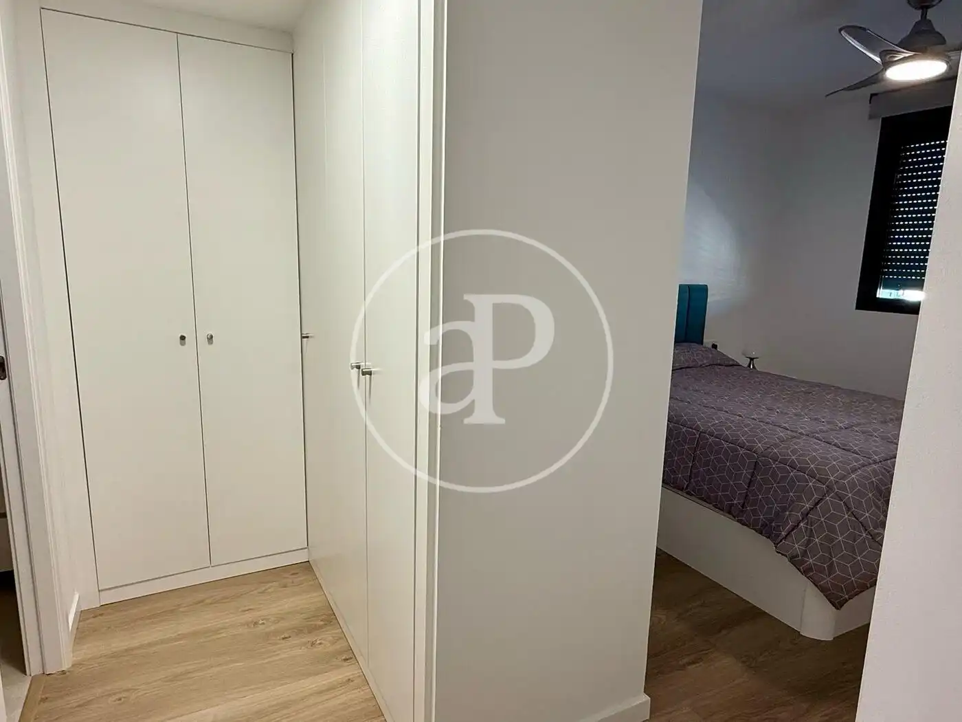 Bedroom of Flat for rent in Valencia  with Air Conditioner, Heating and Private garden